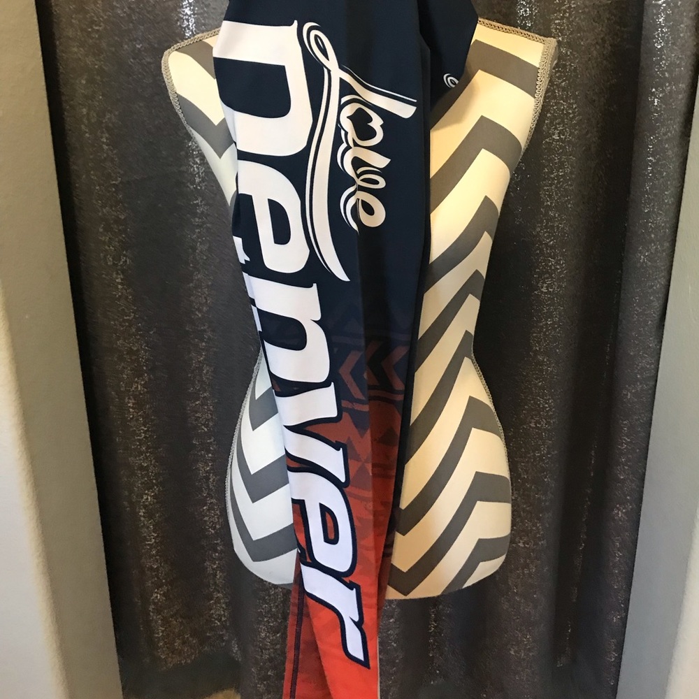 Denver Broncos workout leggings